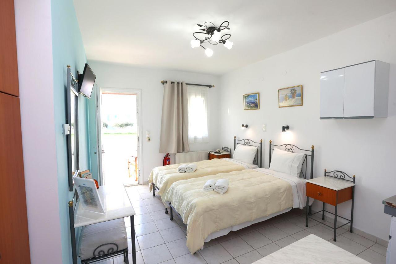 Dias Studios Azolimnos Luaran gambar