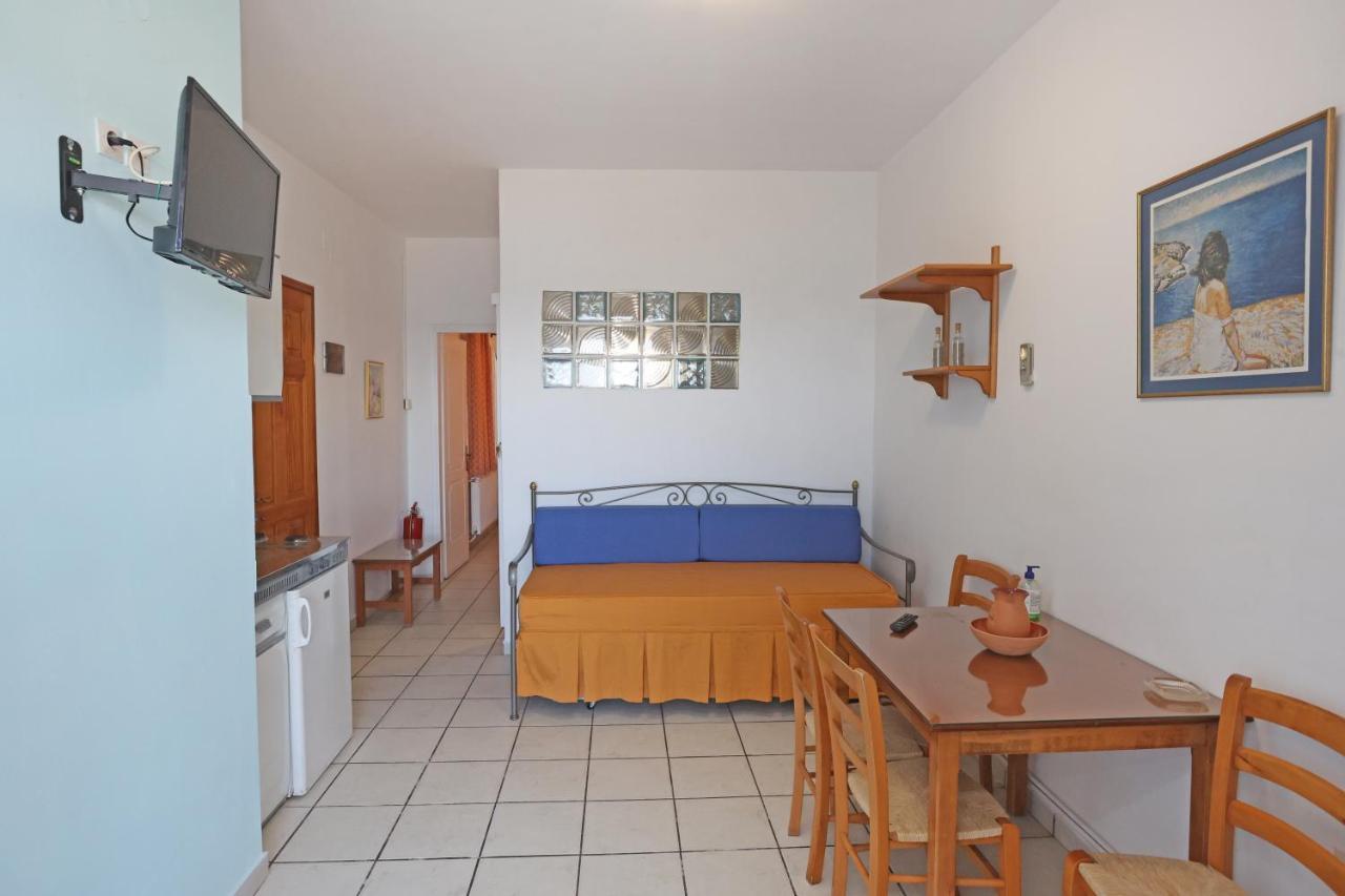Dias Studios Azolimnos Luaran gambar