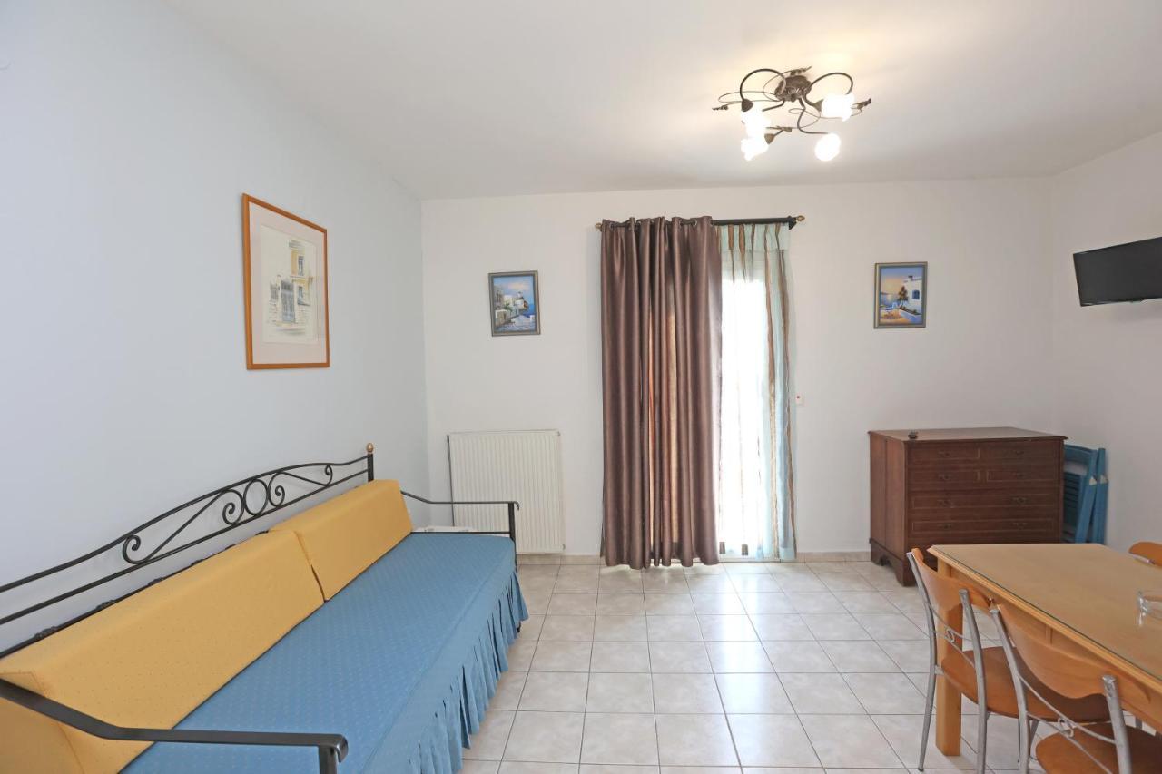 Dias Studios Azolimnos Luaran gambar